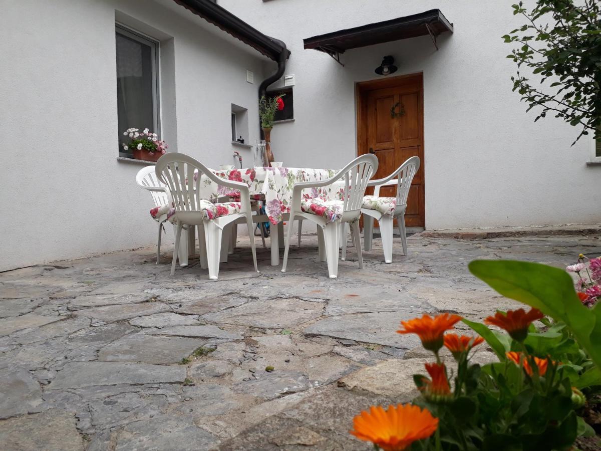 Guest House Sahat Hill Plovdiv Exterior foto